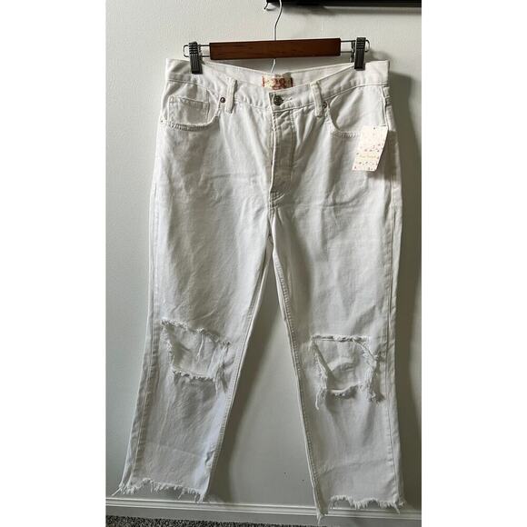 Free People We The Free Maggie white denim distressed jeans women's size 28 - Picture 1 of 5